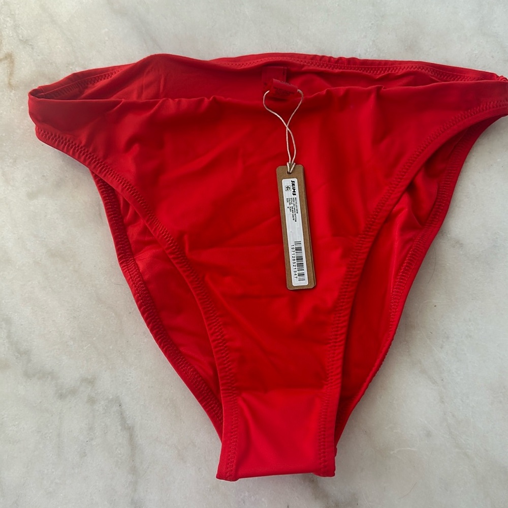 NWT skims high leg bikini bottom